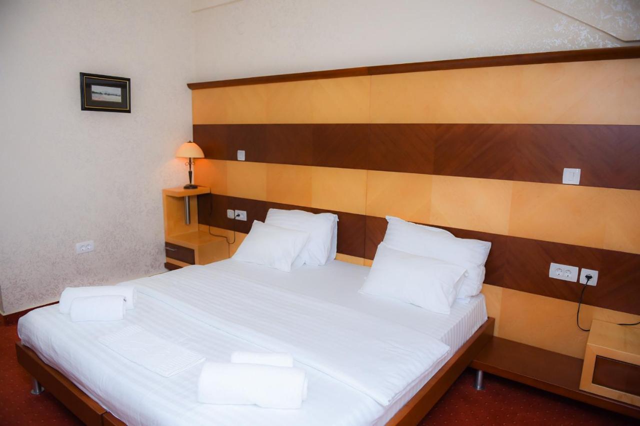 Hotel Marshal Niksic Exterior photo