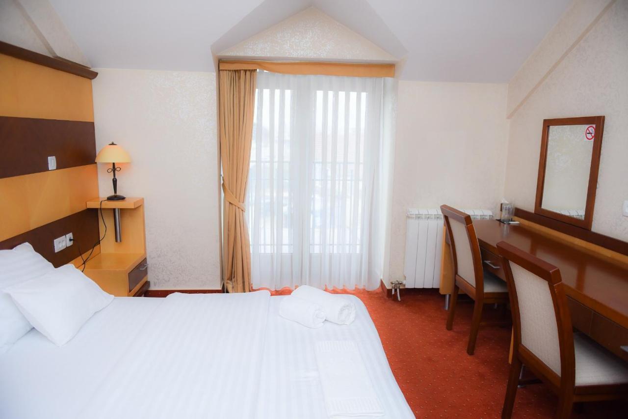 Hotel Marshal Niksic Exterior photo